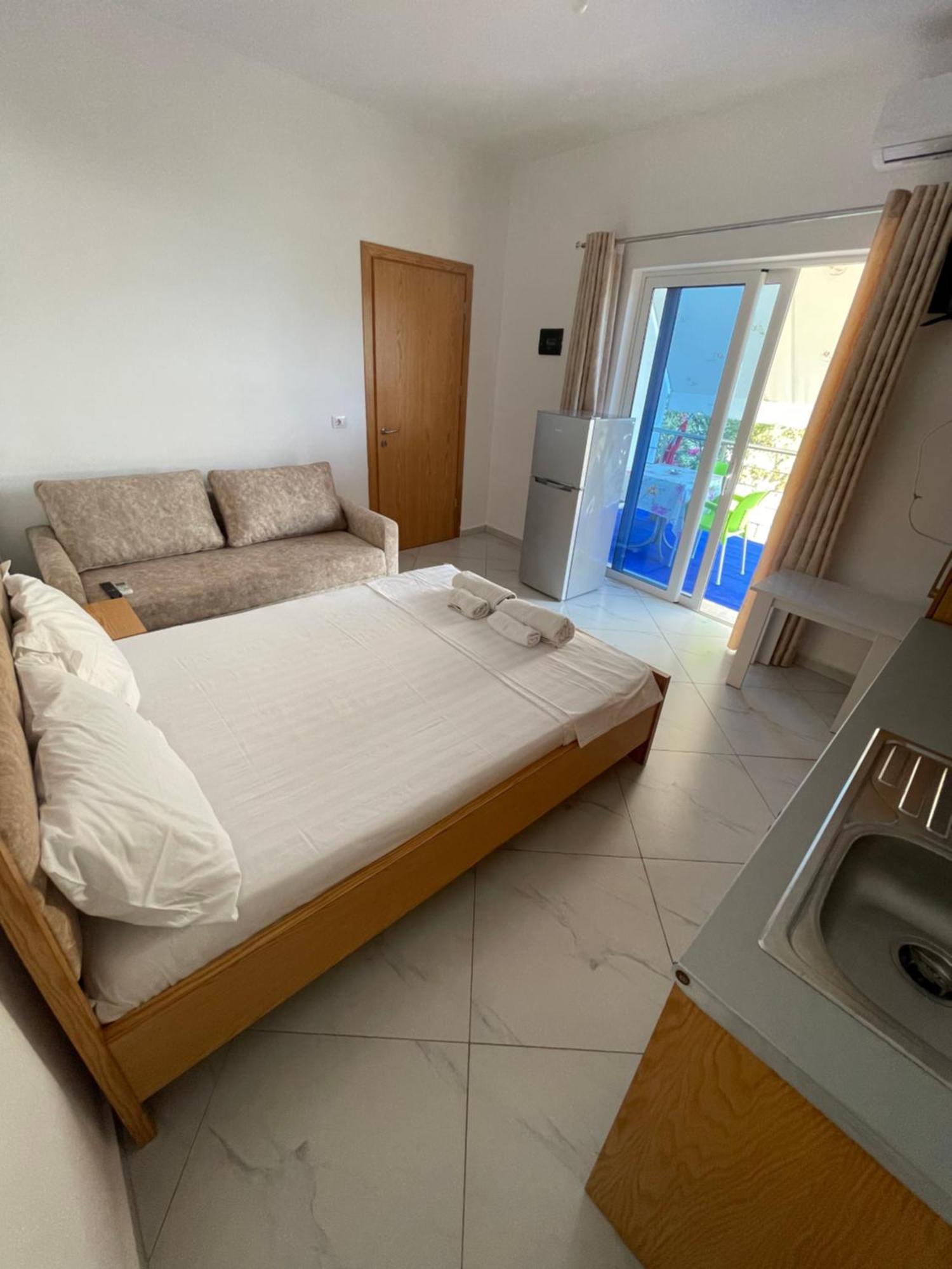 קסאמיל Olympia Guesthouse מראה חיצוני תמונה